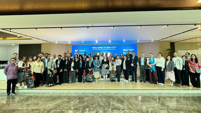 Kunjungan delegasi 25 kampus Inggris ke BSD City