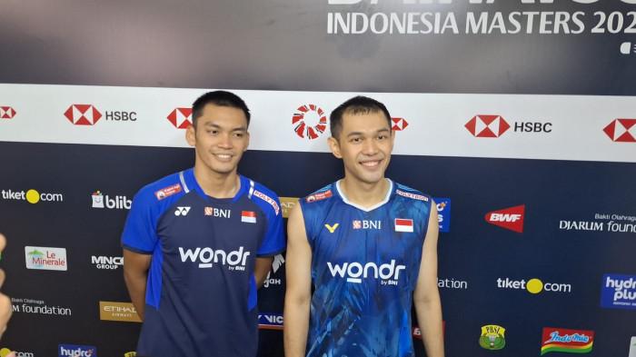 LOLOS PEREMPAT FINAL - Pebulutangkis ganda putra Indonesia, Fajar Alfian/Muhammad Shohibul Fikri melaju ke babak perempat final Indonesia Masters 2026 usai mengalahkan kompatriotnya, Leo Rolly Carnando/Bagas Maulana, Istora Senayan, Jakarta, Kamis (22/1/2026). Tribunnews/Abdul Majid