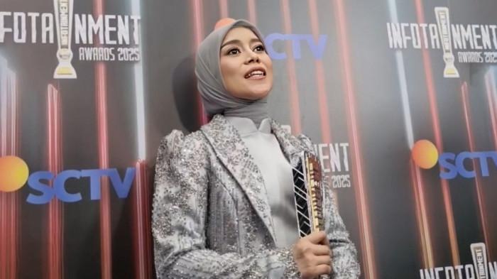 LESTI MOMONGAN LAGI - Lesti Kejora bicara soal kemungkinan dirinya nambah momongan lagi setelah anak keduanya lahir pada Januari 2025 lalu. Lesti Kejora ketika ditemui di kawasan Daan Mogot Jakarta Barat, Jumat (19/9/2025).
