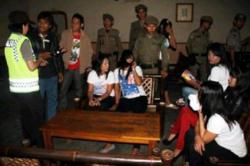 Hari Terakhir Lokalisasi Teluk Bayur dan Parit Enam