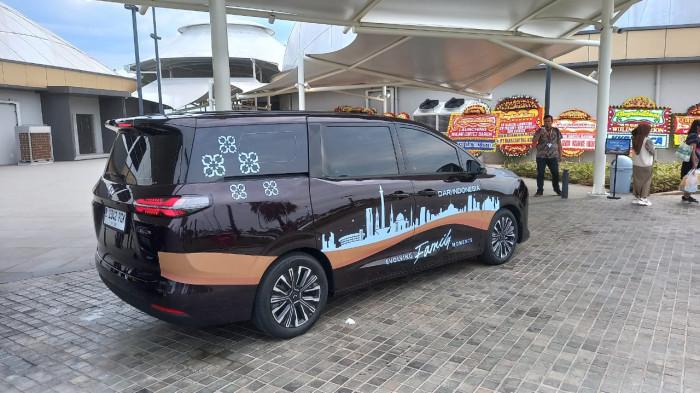 MPV Wuling Darion 7 seater
