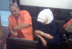 Pengusaha Emas Pasar Baru Korban Pertama