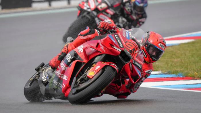MARC MARQUEZ - Pembalap Spanyol besutan Ducati Lenovo, Marc Marquez #93, saat beraksi dalam sesi Practice MotoGP Ceko 2025 di Sirkuit Brno, pada 18 Juli 2025. (Foto Arsip Juli 2025). (Foto: MotoGP)