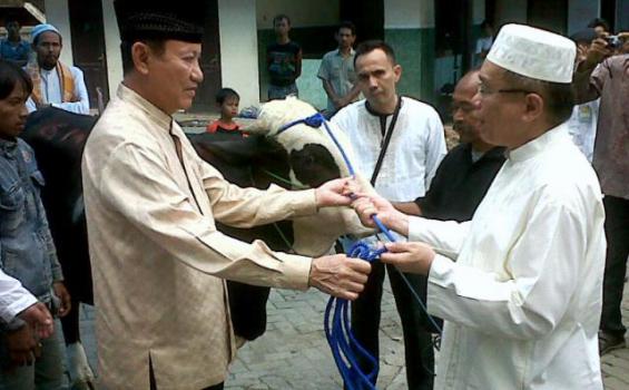 Sebagian Daging Kurban Kemenkumham Dibagikan Ke Pegawai