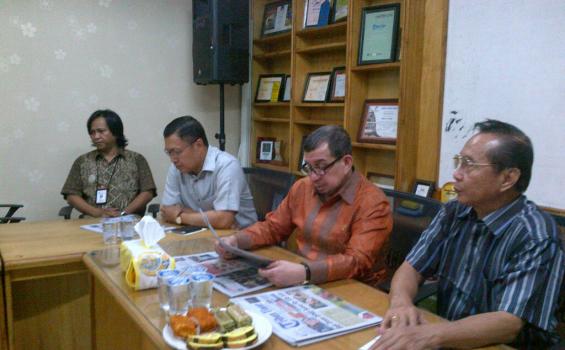 Menteri Baca Berita Baju Dinas Anggota DPRD Sulsel Rp 338 Juta