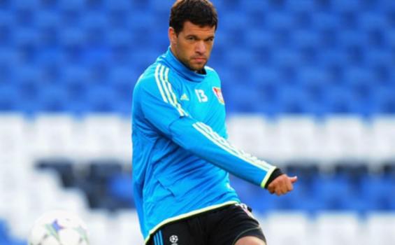 Arema Bidik Ballack untuk Tarik Minat Sponsor