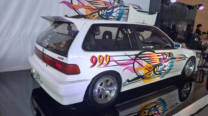 Modifikasi Ekstrem Civic Nouva EF9 'AeroFlux' Curi Perhatian Pengunjung Diecast Expo 2025