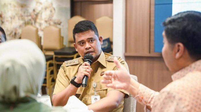 BOBBY TERSERET - Gubernur Sumatera Utara, Bobby Nasution bersama kepala daerah se-Sumatera Utara melakukan Penandatanganan Nota Kesepahaman Dukungan Perumahan Subsidi untuk MBR dan ASN di Provinsi Sumut antara Kementerian PKP, BPS, Pemprov Sumut dan Pemko/Pemkab se Sumut di ruang kerja Menteri Perumahan dan Kawasan Permukiman, Maruarar Sirait, Selasa (1/7/2025).