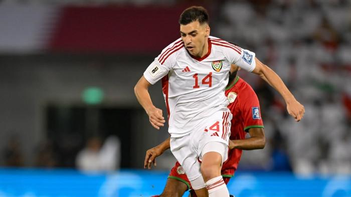 TIMNAS UEA - Pemain gelandang serang kelahiran Argentina, Nicolas Gimenez, ketika memperkuat Timnas Uni Emirat Arab (UEA) berhadapan dengan Oman pada matchday kedua grup A ronde 4 Kualifikasi Piala Dunia 2026 di Jassim Bin Hamad Stadium, Qatar pada Minggu (12/10/2025). (Instagram Timnas UEA - 12/10/2025)