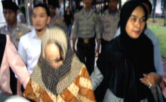 Sakit Apalagi Nunun Nurbaeti?