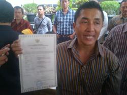 Pendaftaran Parpol di KPU Ricuh