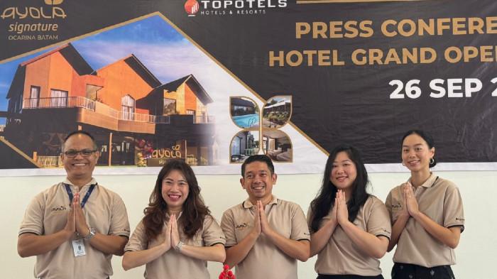 PERESMIAN AYOLA SIGNATURE - Manajemen Topotels Hotels & Resorts bersama pemilik menghadiri konferensi pers pembukaan Hotel Bintang 4 Ayola Signature Ocarina Batam, sebagai properti perdana Ayola Signature di Indonesia.