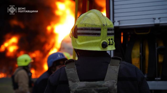 Rusia Bom Fasilitas Gas Ukraina saat Zelensky akan Bertemu Trump