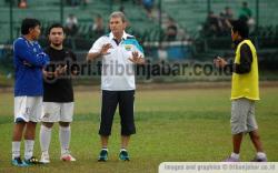 Pelatih Persib Genjot Fisik Pemain