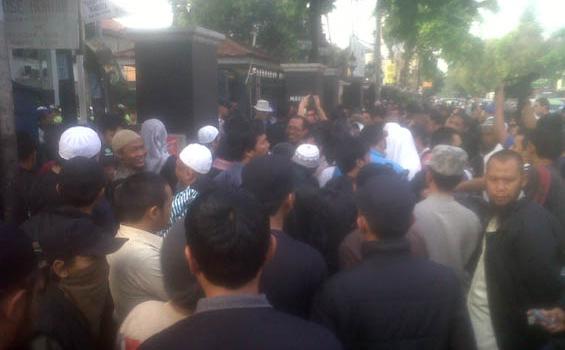 Polisi Apresiasi Pendukung Baasyir yang Tertib
