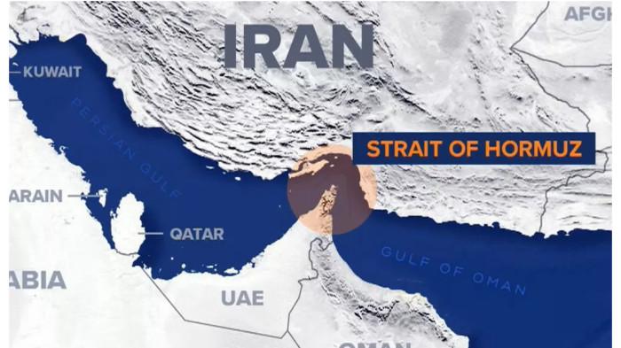 SELAT HORMUZ - Pemerintah Iran menuntut Amerika Serikat membayar ganti rugi kepada Iran atas berbagai kerusakan akibat serangan militer AS ke Iran selama ini jika ingin alur pelayaran di Selat Hormuz kembali dibuka.