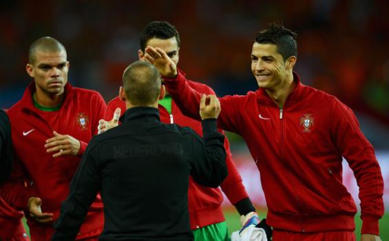 Peter Cech: Awasi dan Perhatikan Cristiano Ronaldo