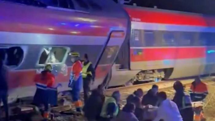 Posisi kereta api yang tergelincir