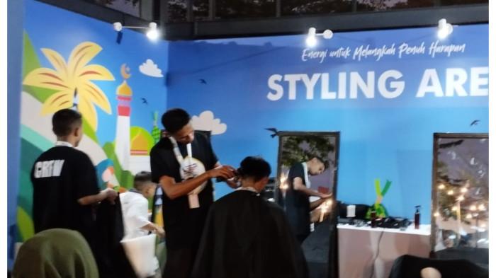 Potong rambut gratis sebelum mudik