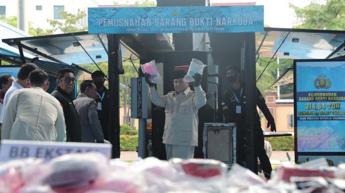 Presiden Prabowo Tekankan Pentingnya Keterbukaan terhadap Kritik dalam Pengabdian Negara