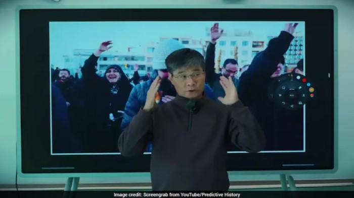 Professor Xueqin Jiang