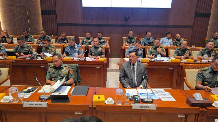 Panglima TNI hingga Menhan Hadiri Rapat Kerja dengan Komisi I DPR Bahas RKA 2026