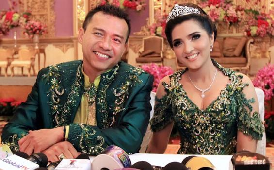 Aurel dan Azriel Baca Puisi, Ashanty Menangis
