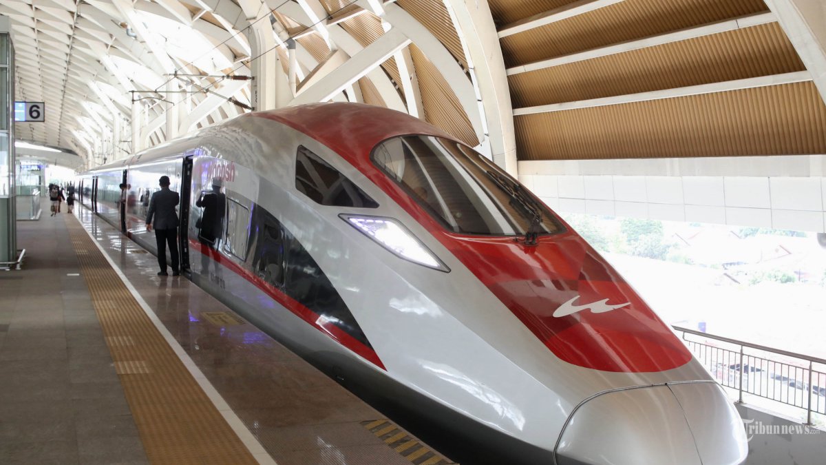 DPR Minta KPK Bongkar Dugaan Mark Up Whoosh: Siapa Pun yang Terlibat Harus Diproses