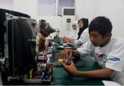 Rumah Belajar Samsung Didik Kentrampilan Elektronika