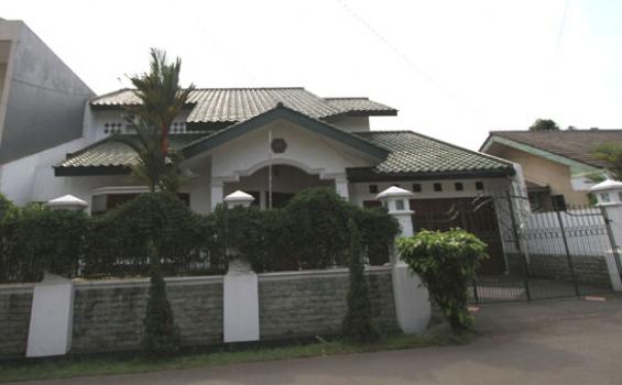 Dhana Widyatmika Tempati Rumah Warisan Orangtua