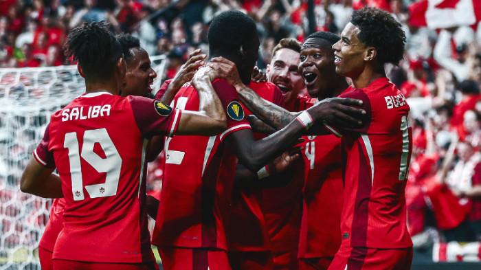 SELEBRASI TIMNAS KANADA - Selebrasi Timnas Kanada saat mencetak gol di perempat final Copa América 2024 melawan Venezuela di AT&T Stadium, Sabtu (6/7/2024) pagi WIB.