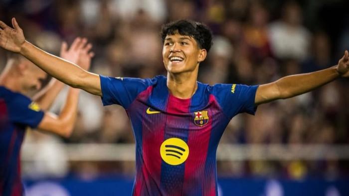 Selebrasi Dro Fernandez di Barcelona