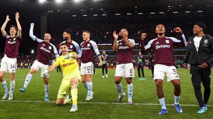 Selebrasi pemain Aston Villa setelah memastikan tiket final Liga Eropa