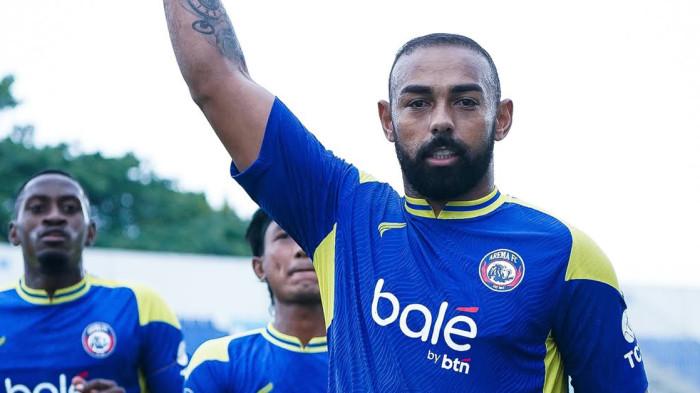 Selebrasi penyerang Arema FC, Dalberto