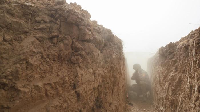 Setidaknya 100 Perwira Rusia Eksekusi Prajurit Mereka Sendiri di Ukraina