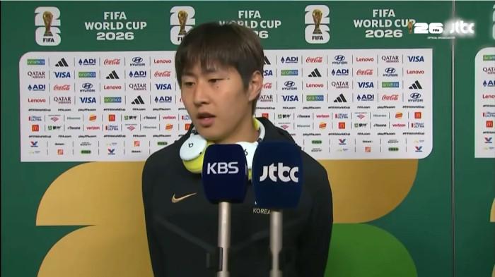 BOCORAN BEATS - Mei 2026, Lamine Yamal, sempat tertangkap kamera mengenakan sepasang headphone Beats yang belum pernah diperkenalkan ke publik. Kini, pemain sepak bola Korea Selatan, Lee Kang-in, juga terlihat menggunakan headphone Beats yang diduga merupakan produk baru tersebut.