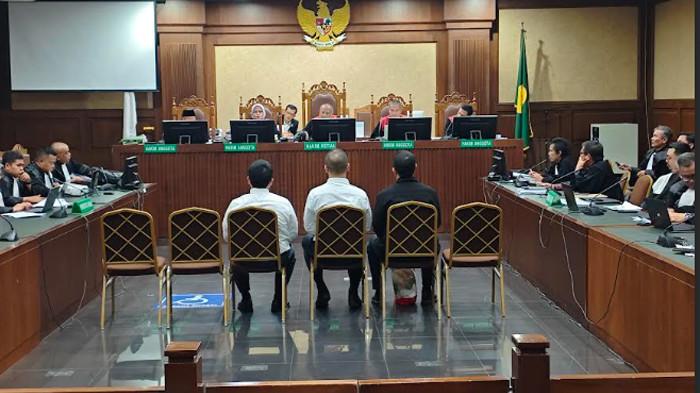 SIDANG KORUPSI PERTAMINA - Sidang lanjutan kasus dugaan korupsi tata kelola minyak mentah dan produk kilang Pertamina di Pengadilan Tindak Pidana Korupsi (Tipikor) Jakarta, Selasa (13/1/2026) malam. Eks Chief Audit Executive Pertamina Wahyu jadi saksi di persidangan.