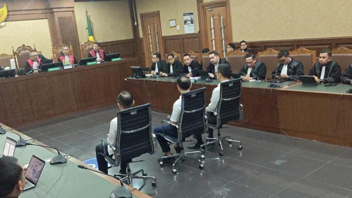 KORUPSI PERTAMINA - Sidang  perkara korupsi tata kelola minyak mentah dan produk kilang pada PT Pertamina periode 2018-2023, PN Tipikor Jakarta Pusat, Kamis (26/2/2026) malam. Hakim nyatakan kerugian dalam negara tersebut Rp 9 triliun.