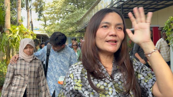 Silvia Rinita Harefa, istri eks Wamenaker Immanuel Ebenezer 321