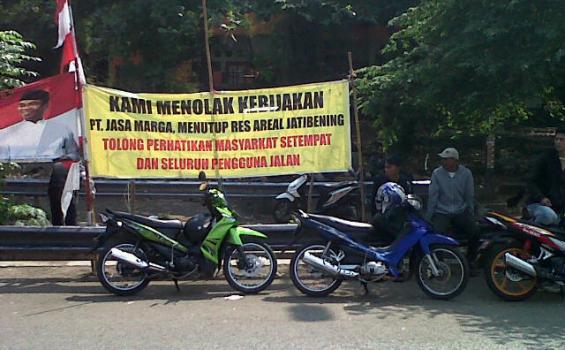 Pembakaran Mobil di Jatibening Luapan Emosi Warga