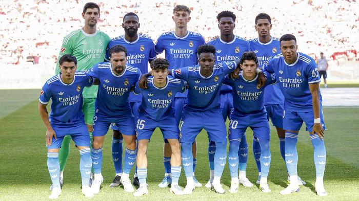 STARTING XI - Starting XI Real Madrid sebelum kick-off menghadapi Sevilla pada pertandingan pekan 37 Liga Spanyol 2025/2026 di Stadion Sanchez Ramon Pizjuan, Senin (18/5) dini hari WIB.
