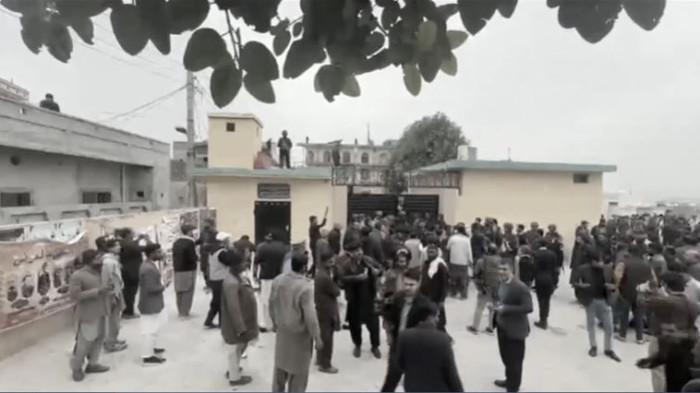 BOM BUNUH DIRI - Tragedi bom bunuh diri di sebuah masjid di Islamabad, Pakistan, terjadi pada Jumat (6/2/2026). Akibatnya, 31 orang tewas dan 169 lainnya mengalami luka-luka.