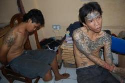 Biar Melek Tenggak Pil Anti Tidur 10 Butir