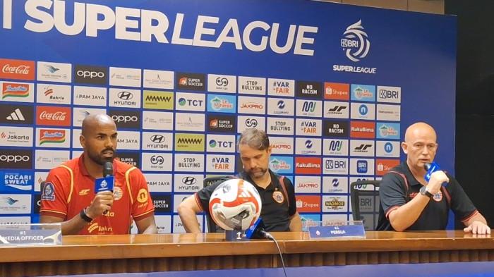 TETAP DI PERSIJA - Pemain belakang PErsija Jakarta, Thales Lira