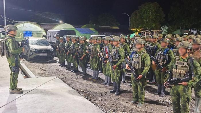 TNI VS OPM - Komando Operasi (Koops) TNI Habema menyiapkan langkah evakuasi terhadap delapan pendulang emas yang diduga dibunuh kelompok bersenjata TPNPB-OPM Kodap XVI Yahukimo di wilayah Korowai, Kabupaten Yahukimo pada Rabu (20/5/2026).