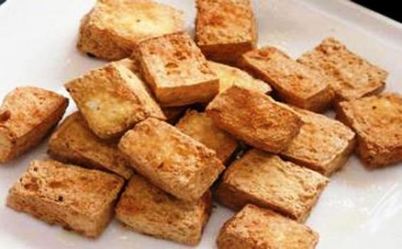 Jajal Bisnis Tahu Goreng Pedas
