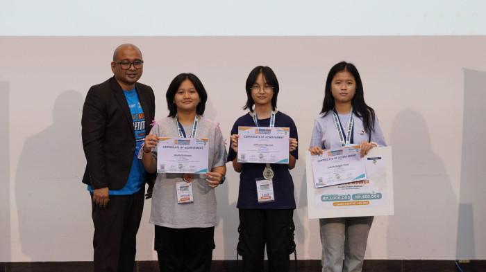 Ratusan Pelajar Tangerang Beradu Kecepatan Berpikir dalam Penggunaan Bahasa Asing