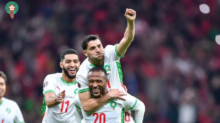SELEBRASI MAROKO - Pemain Timnas Maroko, Brahim Diaz dan Ayoub El Kaabi, melakukan selebrasi usai mencetak gol ke gawang Zambia pada laga Grup A Piala Afrika 2025 di Stade Prince Moulay Abdallah, Selasa (30/12/2025). (Instagram Timnas Maroko - 30/12/2025)