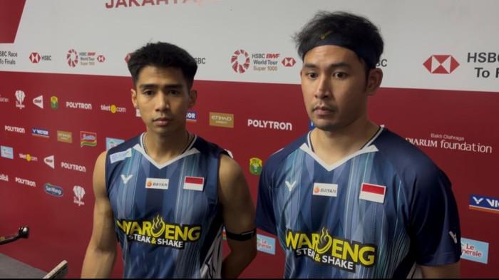 WAKIL INDONESIA - Ganda putra Indonesia, Sabar Karyaman Gutama (kiri) dan Moh Reza Pahlevi Isfahani (kanan), memberikan keterangan pers usai memenangi laga babak pertama Indonesia Open 2026 di Istora Senayan, Jakarta, Rabu (3/6/2026). Sabar/Reza yang menang dramatis atas wakil Amerika Serikat tersebut kini menjadi tumpuan harapan Merah Putih di sektor ganda putra setelah rontoknya sejumlah pasangan unggulan Indonesia lainnya di babak awal. TRIBUNNEWS/Alfarizy.