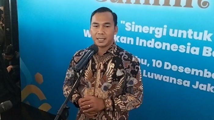 Mendukbangga/Kepala BKKBN Wihaji di kawasan Kuningan, Jakarta, Rabu (10/12/2025). Ia menyampaikan BKKBN bekerja sama dengan para psikolog dan penyuluh untuk melakukan pendampingan pemulihan trauma (trauma healing) bagi para korban bencana.